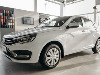 2026 Lada (ВАЗ) Vesta I Рестайлинг (NG), белый, 1785000 рублей, вид 1