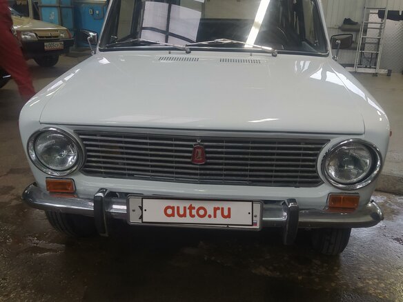 1984 Lada (ВАЗ) 2102, белый - вид 1