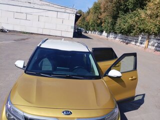 2021 Kia Seltos I, жёлтый, 1800000 рублей, вид 2