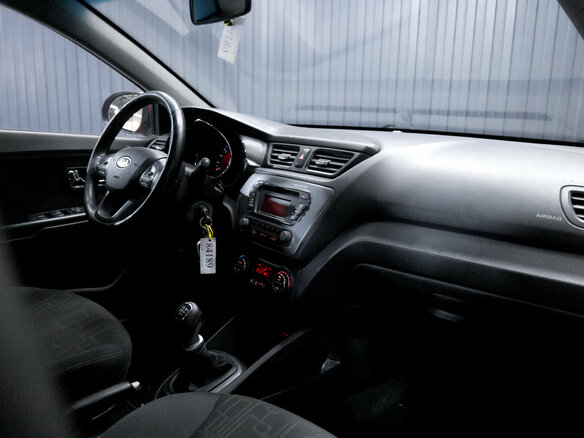 2012 Kia Rio 5-speed III, красный, 649000 рублей - вид 13