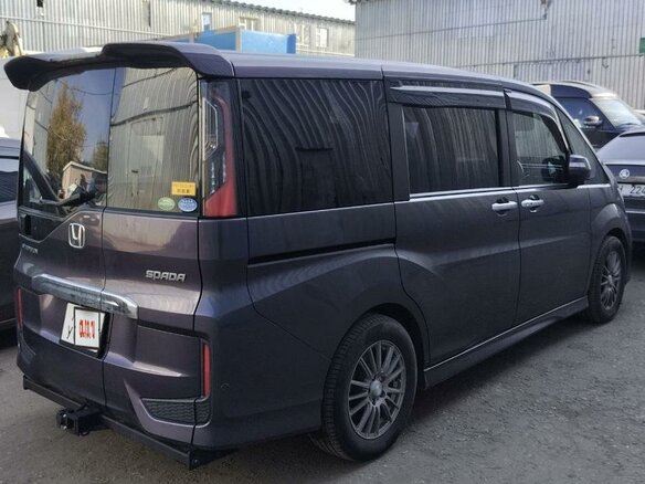 2017 Honda Stepwgn Spada V, фиолетовый, 2250000 рублей - вид 2