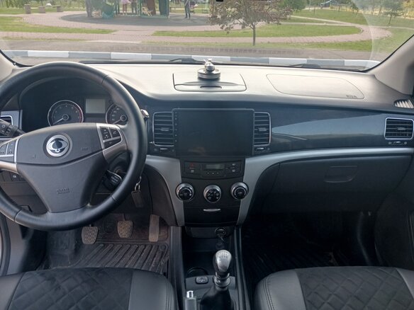 2012 SsangYong Actyon II, серый, 750000 рублей - вид 17