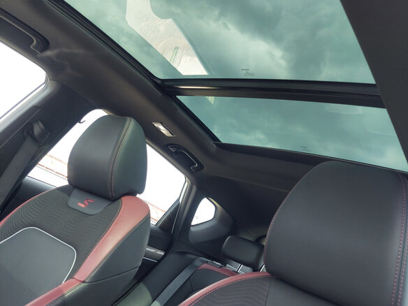 2021 Geely Coolray I, белый, 1730000 рублей - вид 14