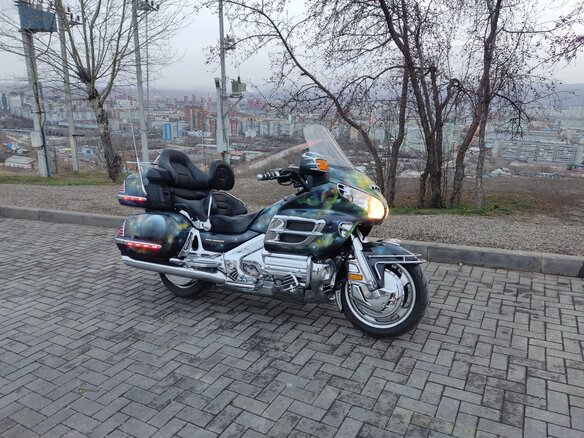 2005 Honda GL 1800 Gold Wing, чёрный, 1500000 рублей - вид 6