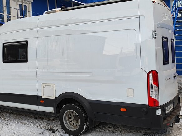2023 Ford Transit, белый, 7200000 рублей - вид 3