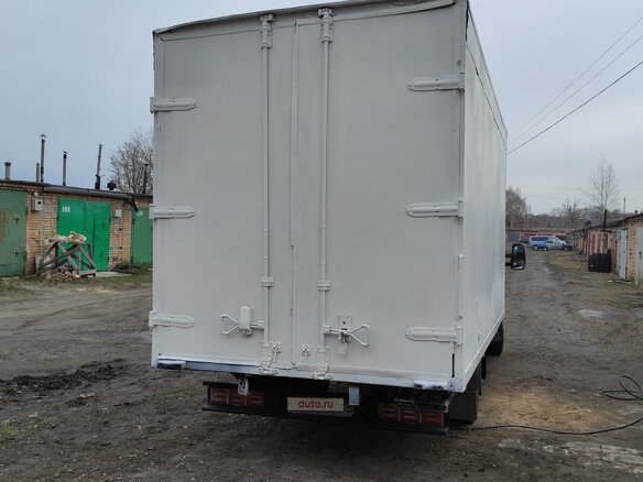 2012 Iveco Daily, белый, 2000000 рублей - вид 5