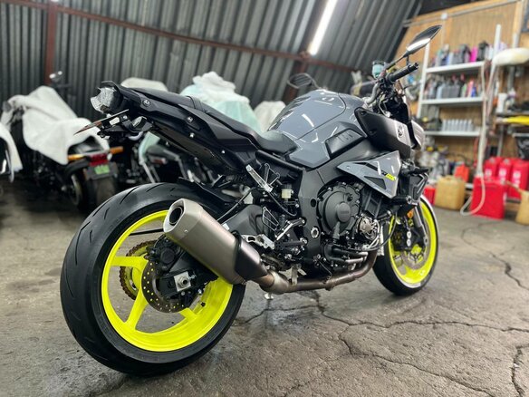 2017 Yamaha MT-10, серый, 1280000 рублей - вид 5