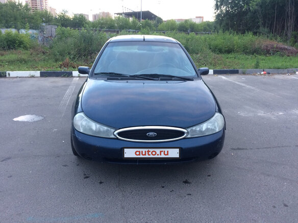 1997 Ford Mondeo NGB II, синий