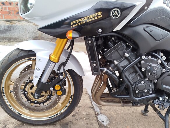 2012 Yamaha FZ8, серебристый, 800000 рублей - вид 11