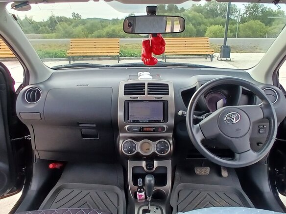 2012 Toyota Ist II, чёрный, 980000 рублей - вид 17