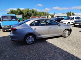 2021 Volkswagen Polo VI, серебристый, 1002000 рублей, вид 2
