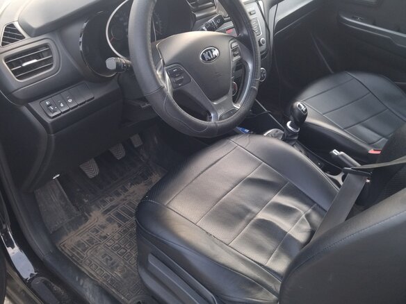 2015 Kia Rio 6-speed III, чёрный, 890000 рублей - вид 6
