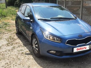 2014 Kia Ceed II, синий, 1050000 рублей, вид 3