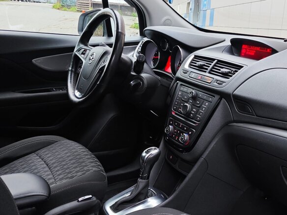2014 Opel Mokka I, белый, 1250000 рублей - вид 5