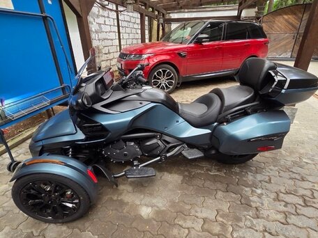 2026 BRP Can-Am Spyder, зелёный, 3950000 рублей, вид 2