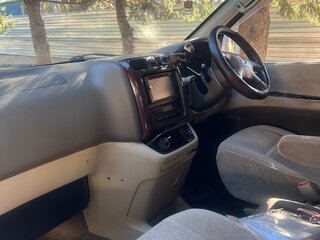 2000 Toyota Grand HiAce I, серый, 1500000 рублей, вид 5