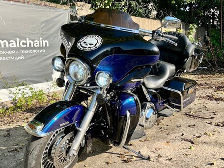 2010 Harley-Davidson Electra Glide, фиолетовый, 1000000 рублей, вид 1