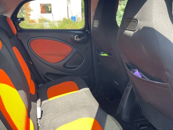 2017 Smart Forfour II, чёрный, 1300000 рублей - вид 15