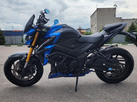 2017 Suzuki GSX-S 750, синий, 810000 рублей, вид 4