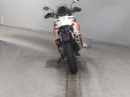 2023 KTM 1290 Super Adventure R, белый, 1650000 рублей, вид 4