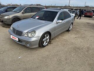 2003 Mercedes-Benz C-Класс 200 II (W203), серебристый, 700000 рублей, вид 1