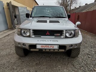 1997 Mitsubishi Pajero Evolution II Рестайлинг, серебристый, 3000000 рублей, вид 3