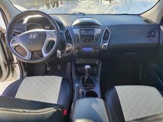 2011 Hyundai ix35 I, белый, 1100000 рублей, вид 5