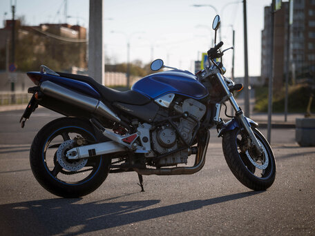 2003 Honda CB 900F Hornet, синий, 499999 рублей, вид 4