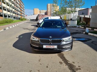 2017 BMW 5 серии 520d VII (G30/G31/G38), серый, 2400000 рублей, вид 3