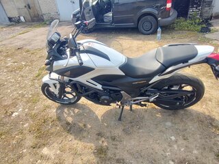 2015 Honda NC 750X, белый, 480000 рублей, вид 4