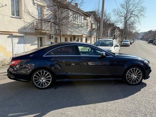 2016 Mercedes-Benz CLS 350 BlueTEC II (C218) Рестайлинг, синий, 3408372 рублей, вид 4