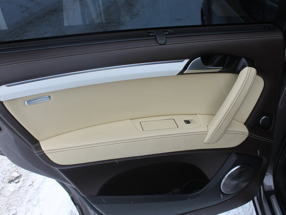 2010 Audi Q7 8-speed I (4L) Рестайлинг, коричневый - вид 14
