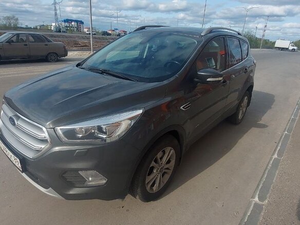 2018 Ford Kuga II Рестайлинг, серый, 1500000 рублей - вид 6