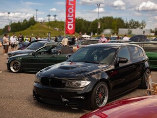 2011 BMW 1 серии 116i I (E81/E82/E87/E88) Рестайлинг, чёрный, 900000 рублей, вид 1