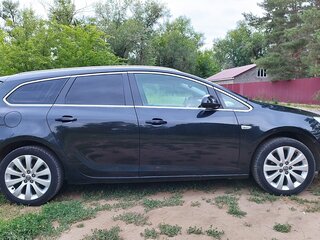 2011 Opel Astra J, чёрный, 1000000 рублей, вид 4