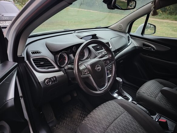 2013 Opel Mokka I, серебристый, 950000 рублей - вид 1