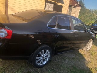 2008 Volkswagen Jetta V, чёрный, 650000 рублей, вид 5