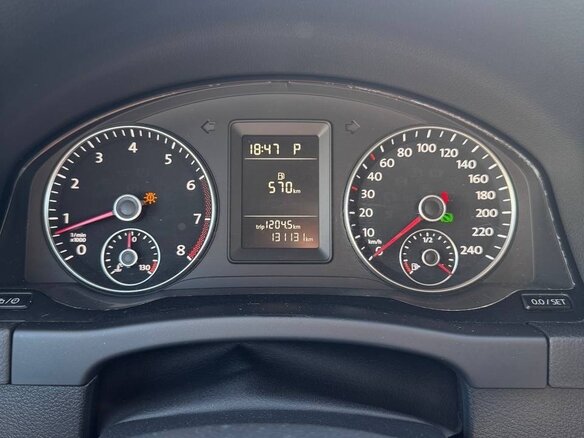 2013 Volkswagen Golf Plus II, серый, 700000 рублей - вид 15