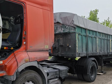 2001 Renault Premium, красный, 1100000 рублей, вид 3