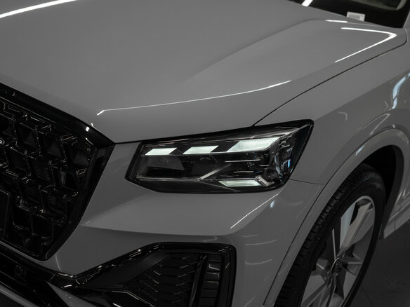 2025 Audi Q2 35 TFSI I Рестайлинг, серый - вид 25