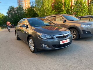 2010 Opel Astra J, серый, 690000 рублей, вид 1