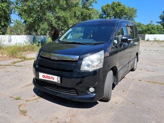 2008 Toyota Noah II (R70), чёрный, 900000 рублей, вид 2