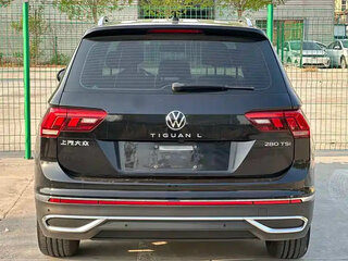 2022 Volkswagen Tiguan Allspace II Рестайлинг, чёрный, 2370000 рублей, вид 5