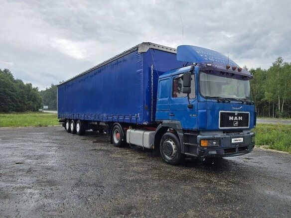 2001 Kogel SNC024, синий, 850000 рублей - вид 2