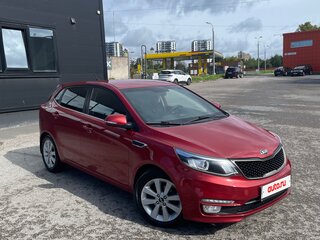 2016 Kia Rio III Рестайлинг, красный, 1150000 рублей, вид 2