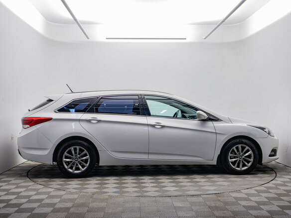 2015 Hyundai i40 I Рестайлинг, белый - вид 3
