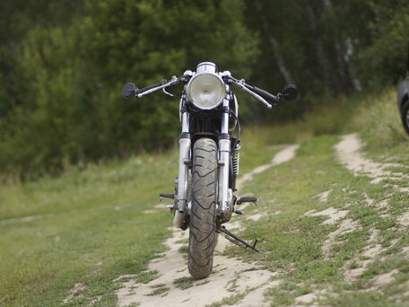 1997 Yamaha SR400, чёрный, 390000 рублей, вид 5
