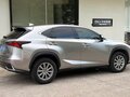 2020 Lexus NX 200 I Рестайлинг, серебристый - вид 2