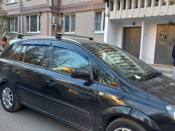 2013 Opel Zafira B Рестайлинг, чёрный, 770000 рублей - вид 2