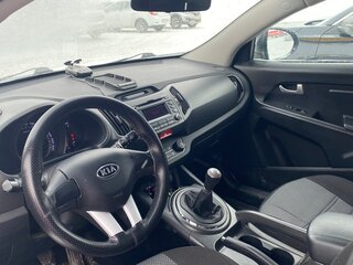 2010 Kia Sportage III, серый, 930000 рублей, вид 2